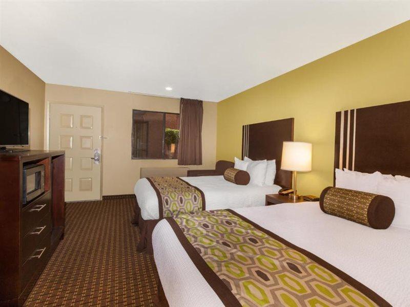 Days Inn By Wyndham San Jose Airport Milpitas Dış mekan fotoğraf